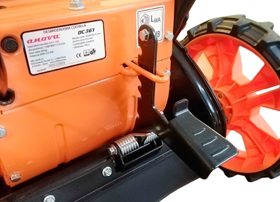 Desbrozadora de Ruedas Anova DC361